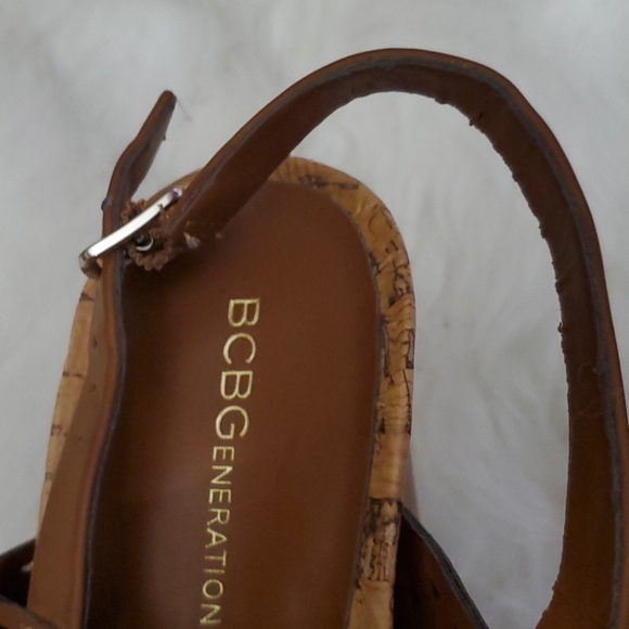 BCBGenaration Size 9. 5 B Brown Wedges - Picture 9 of 9
